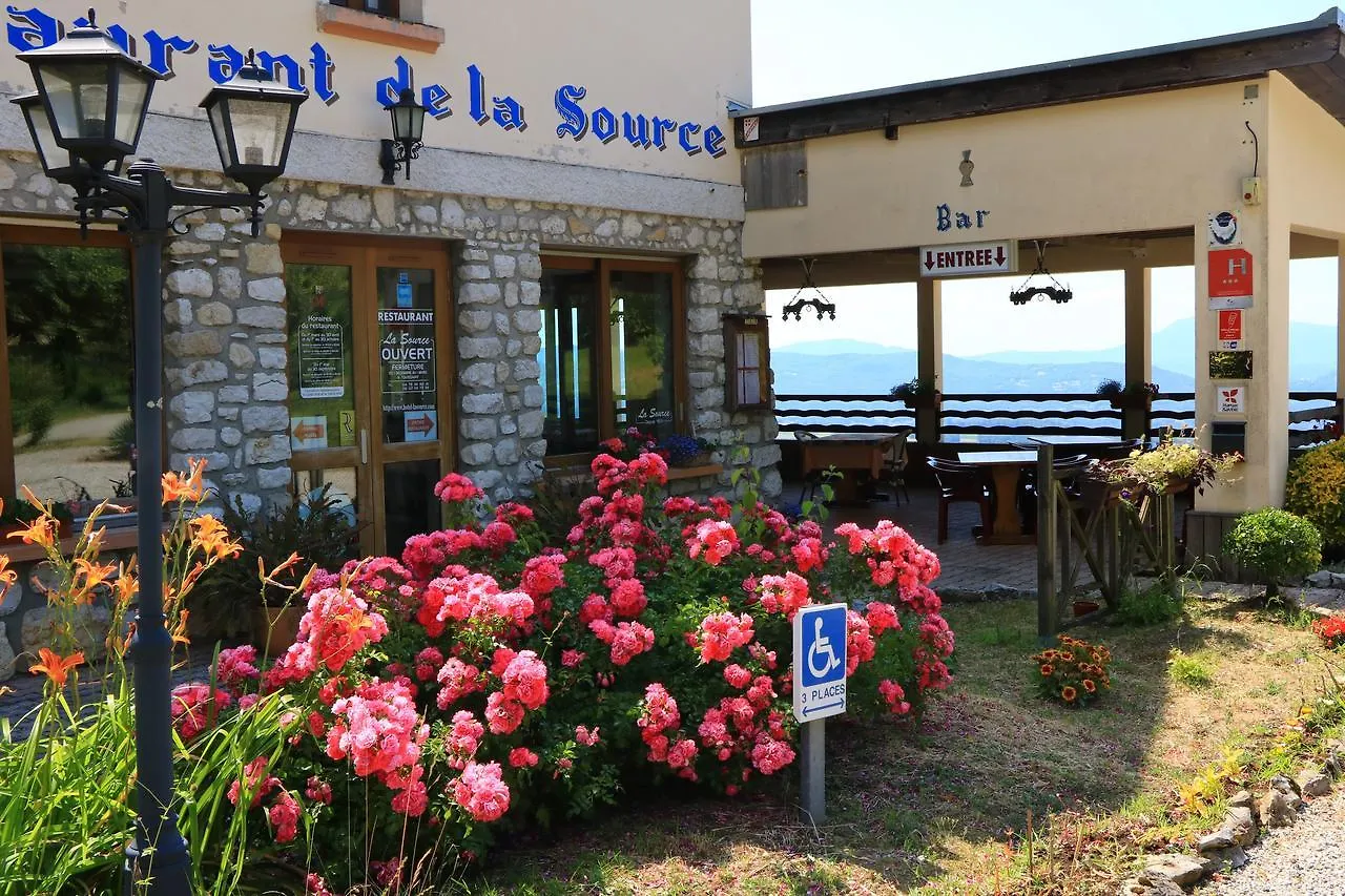 La Source Jacquet Depuis 1954 Hotel Et Studio Saint-Jean-de-Chevelu